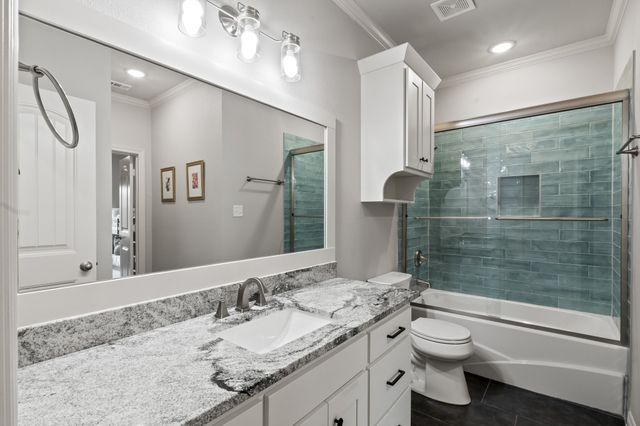 172 Marina Drive, Mabank, TX 75156