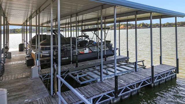 172 Marina Drive, Mabank, TX 75156