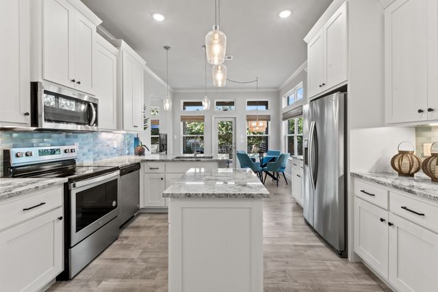 172 Marina Drive, Mabank, TX 75156
