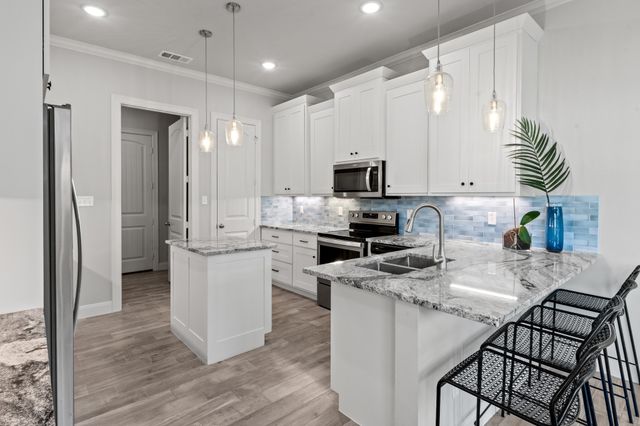 172 Marina Drive, Mabank, TX 75156