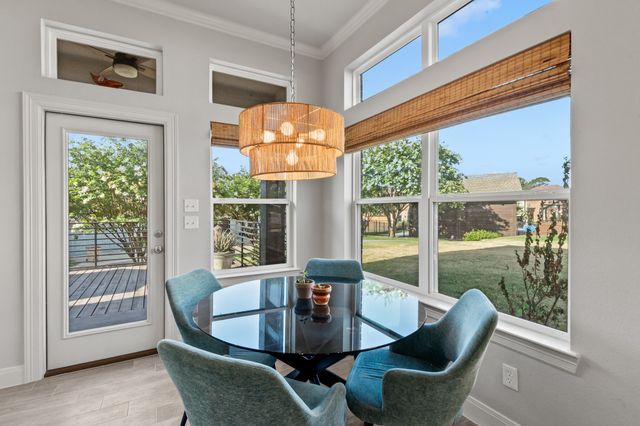 172 Marina Drive, Mabank, TX 75156