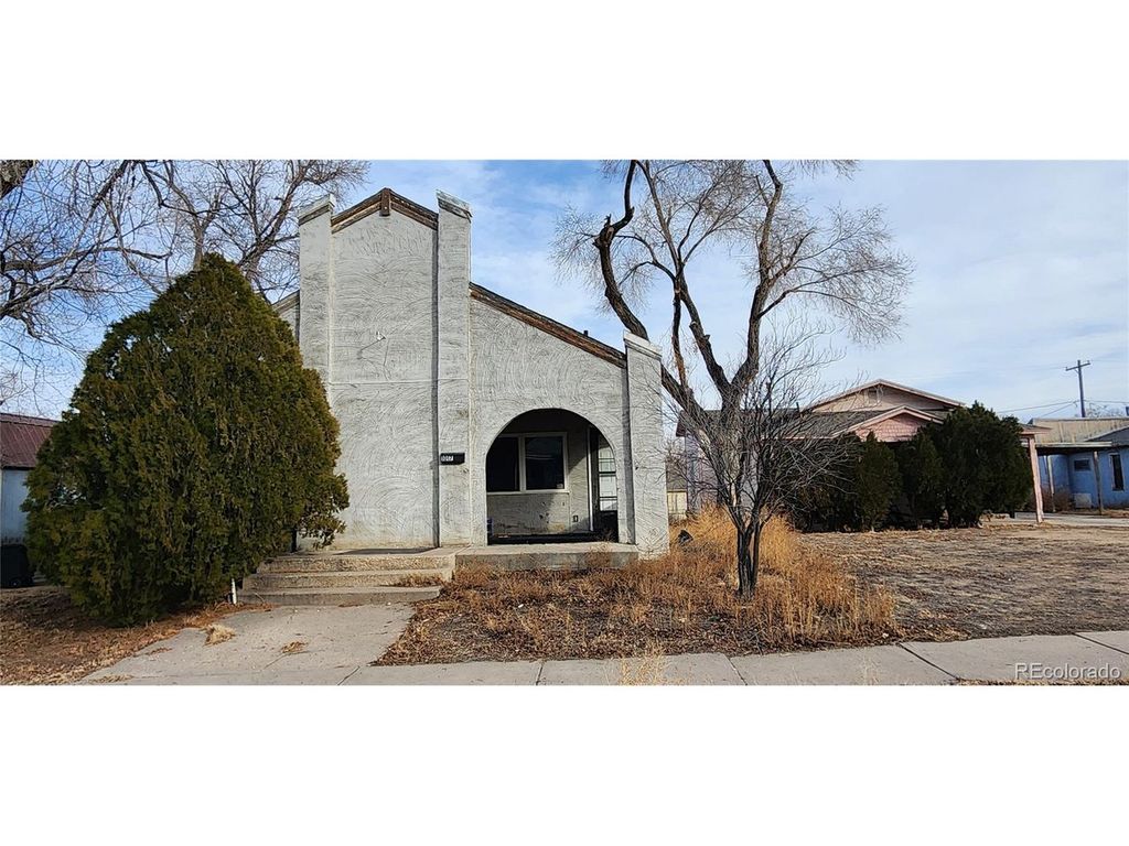 1017 Smithland Ave, La Junta, CO 81050