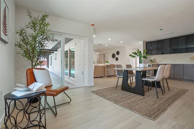 2370 ROBYN COURT, Dunedin, FL 34698