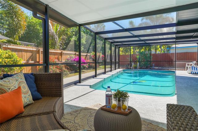 2370 ROBYN COURT, Dunedin, FL 34698