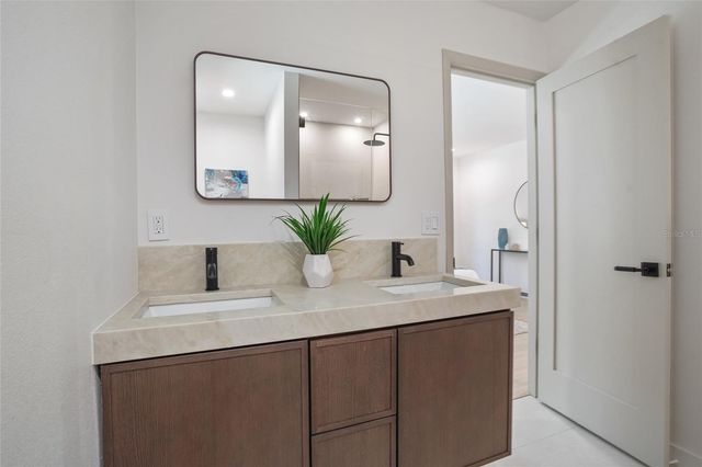 2370 ROBYN COURT, Dunedin, FL 34698