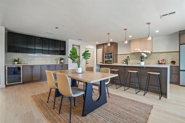 2370 ROBYN COURT, Dunedin, FL 34698