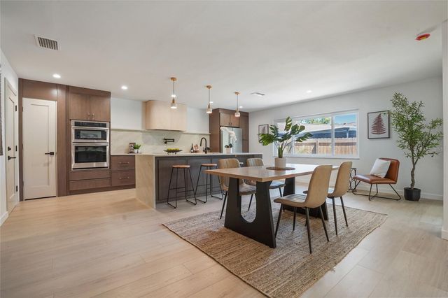 2370 ROBYN COURT, Dunedin, FL 34698