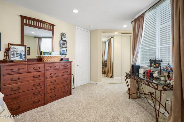 796 Sterling Hills Drive, Camarillo, CA 93010