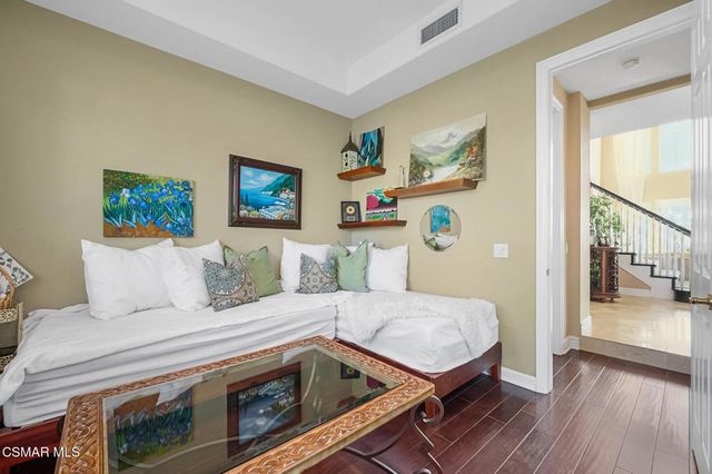 796 Sterling Hills Drive, Camarillo, CA 93010