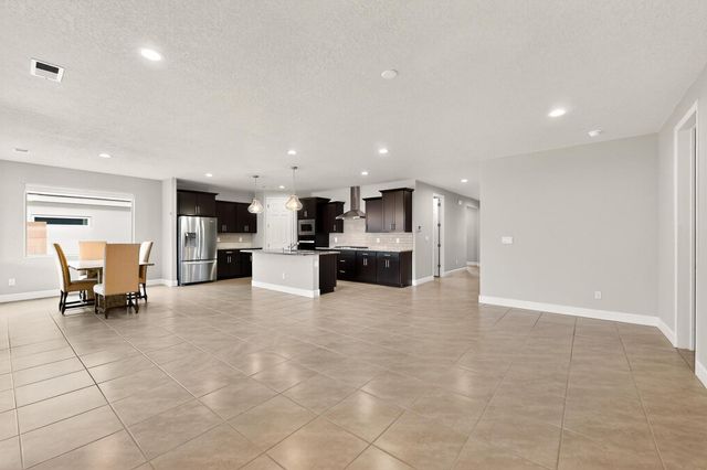 9105 Cambrils Drive NW, Albuquerque, NM 87114