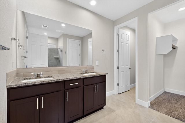 9105 Cambrils Drive NW, Albuquerque, NM 87114