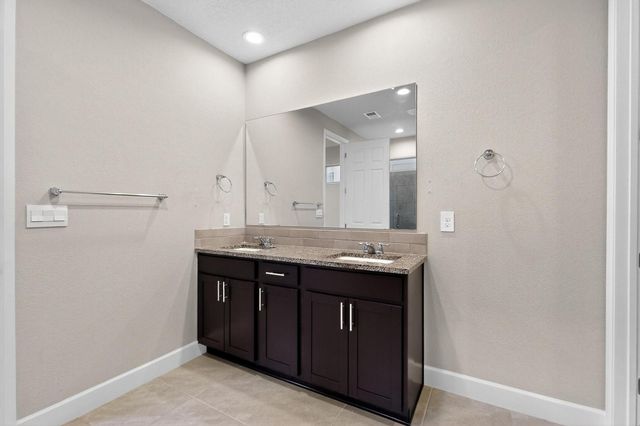 9105 Cambrils Drive NW, Albuquerque, NM 87114