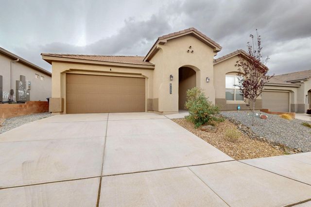 9105 Cambrils Drive NW, Albuquerque, NM 87114