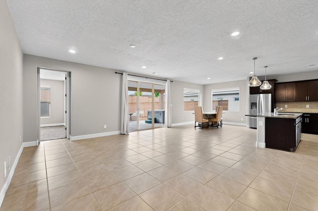 9105 Cambrils Drive NW, Albuquerque, NM 87114