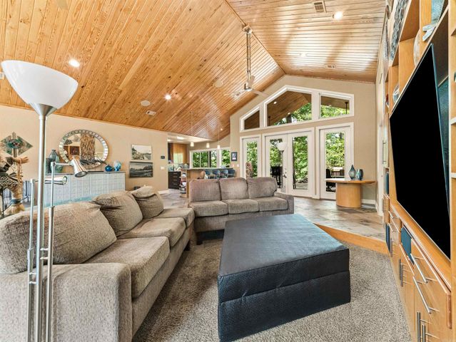 11 Paraiso Lane, Hot Springs Village, AR 71909