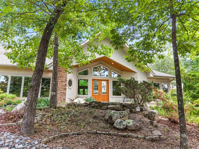 11 Paraiso Lane, Hot Springs Village, AR 71909