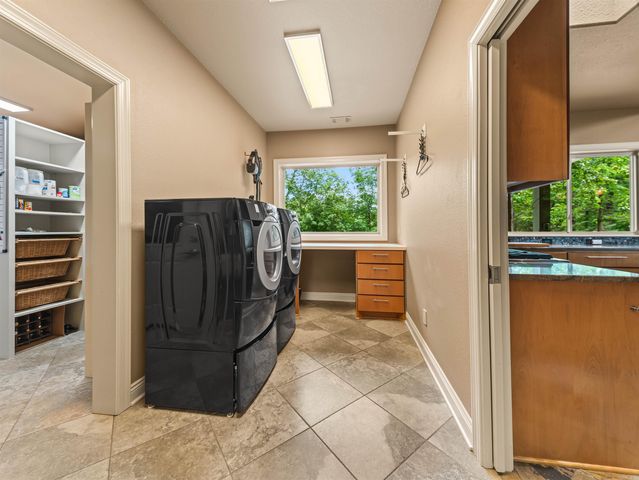 11 Paraiso Lane, Hot Springs Village, AR 71909