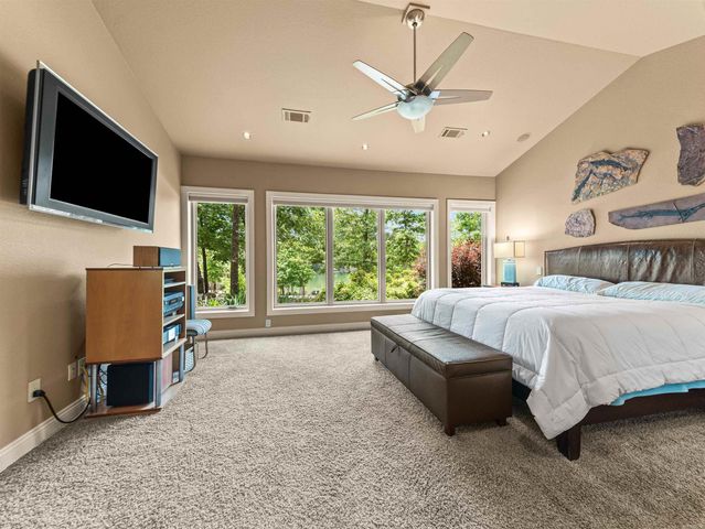 11 Paraiso Lane, Hot Springs Village, AR 71909