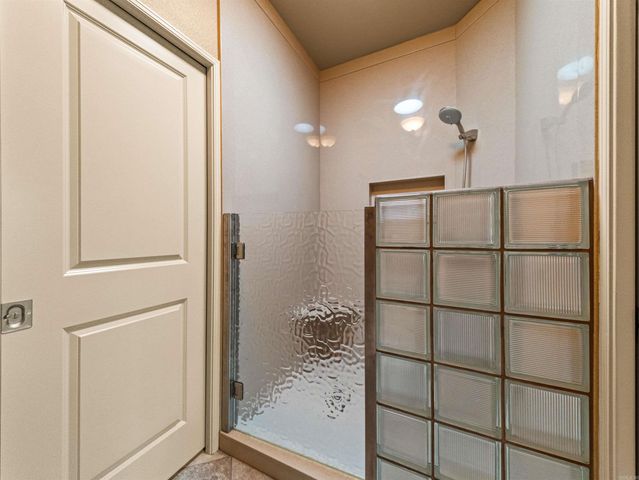 11 Paraiso Lane, Hot Springs Village, AR 71909