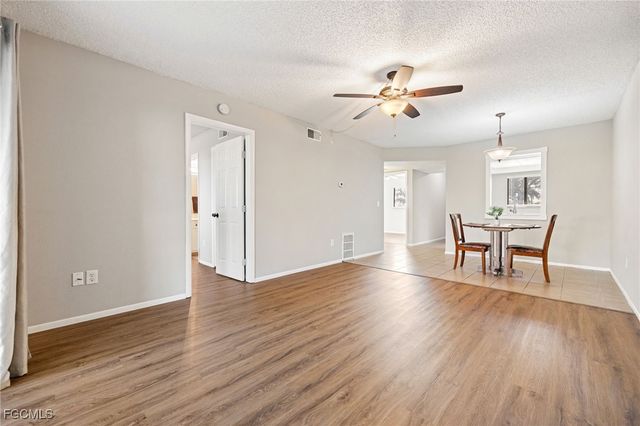 423 Cape Coral PKWY W 102, Cape Coral, FL 33914