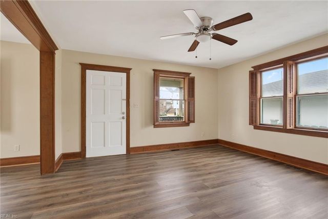 1017 Little Bay AVE, Norfolk, VA 23503