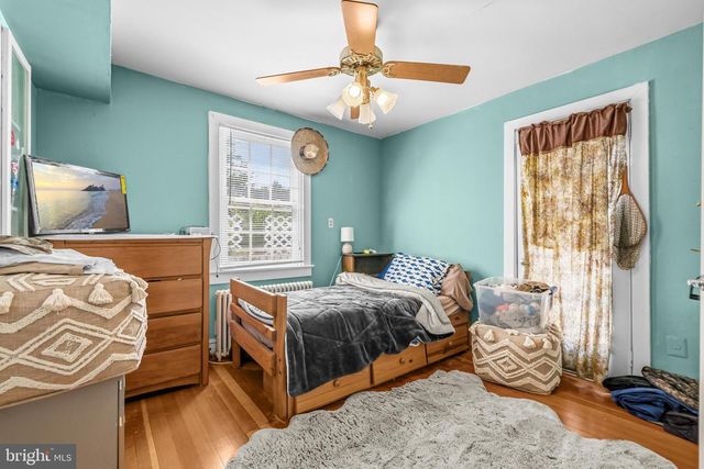 606 EDWARDS FERRY RD NE, Leesburg, VA 20176