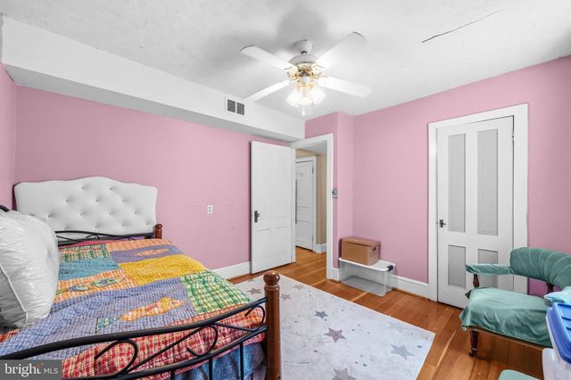 606 EDWARDS FERRY RD NE, Leesburg, VA 20176