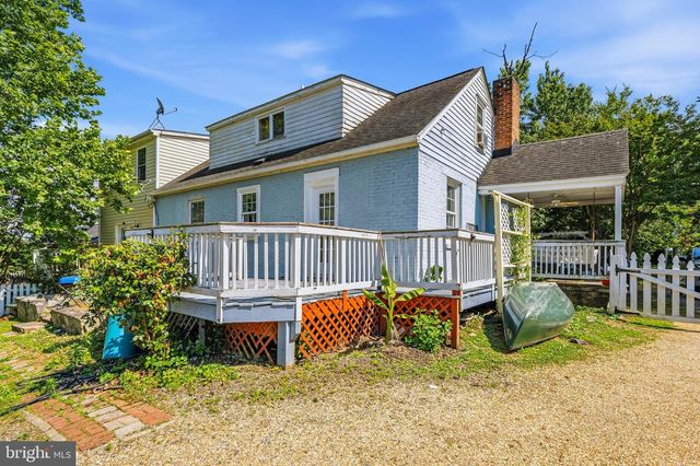 606 EDWARDS FERRY RD NE, Leesburg, VA 20176