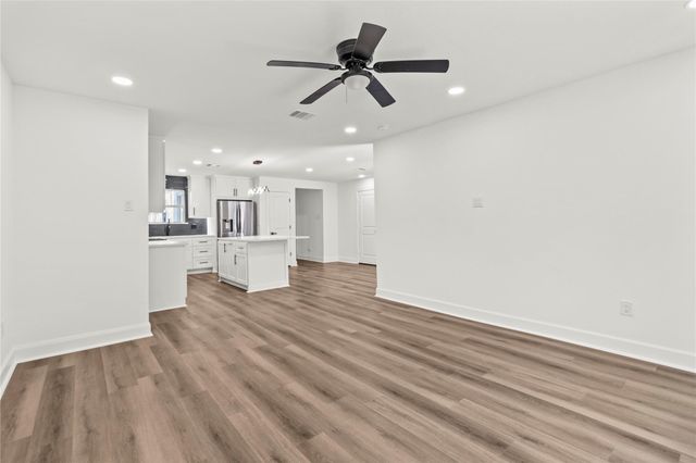 3030 Roe Drive, Houston, TX 77087