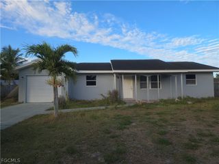 908 Hudson AVE, Lehigh Acres, FL 33936