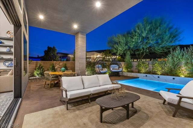10806 White Clay Drive, Las Vegas, NV 89135