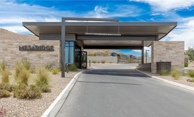 10806 White Clay Drive, Las Vegas, NV 89135
