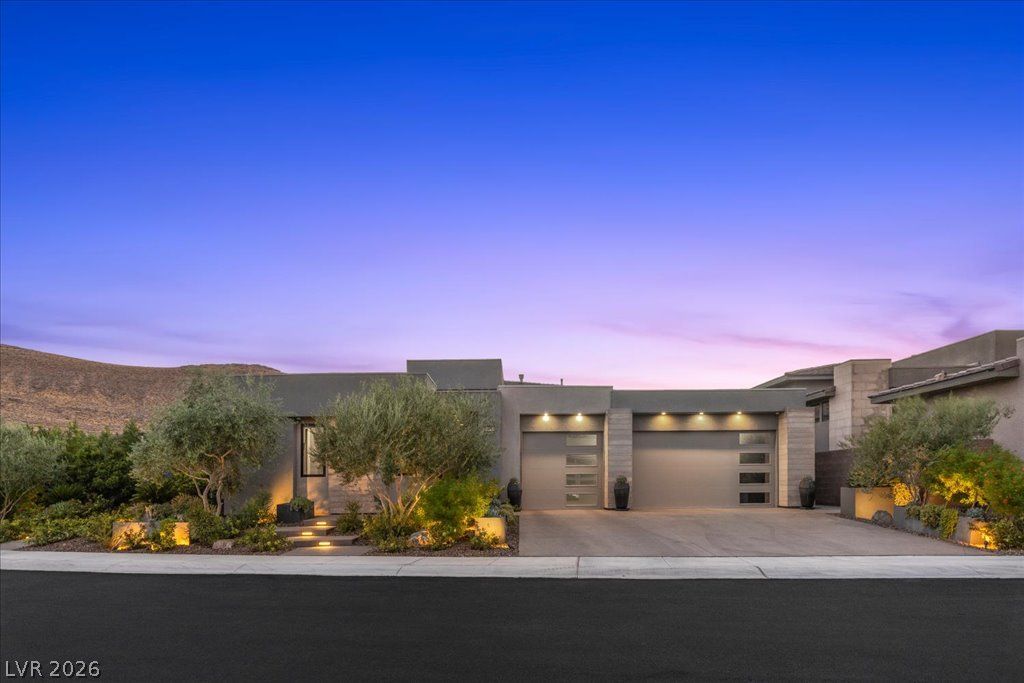 10806 White Clay Drive, Las Vegas, NV 89135