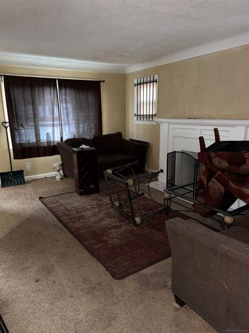 5566 LAKEPOINTE S S. CHANDLER PARK Street, Detroit, MI 48224