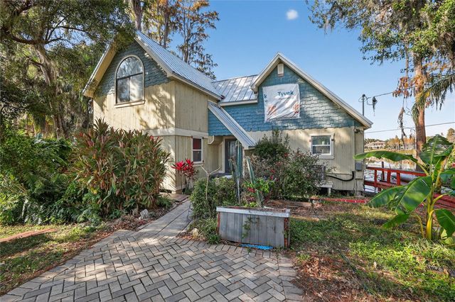 8111 N MOBLEY ROAD, Odessa, FL 33556