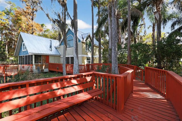 8111 N MOBLEY ROAD, Odessa, FL 33556