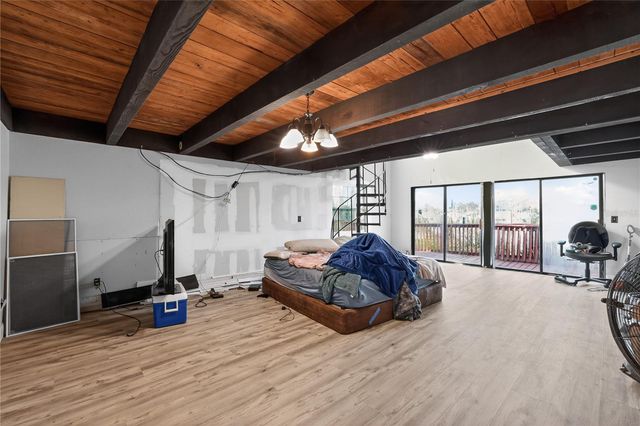 8111 N MOBLEY ROAD, Odessa, FL 33556