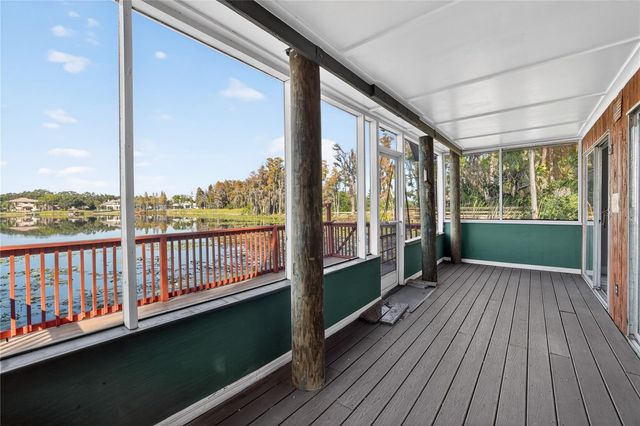 8111 N MOBLEY ROAD, Odessa, FL 33556