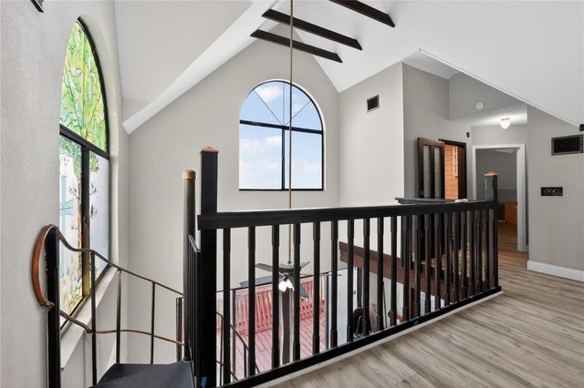 8111 N MOBLEY ROAD, Odessa, FL 33556