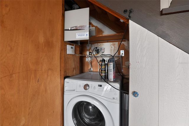 8111 N MOBLEY ROAD, Odessa, FL 33556