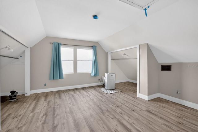 8111 N MOBLEY ROAD, Odessa, FL 33556