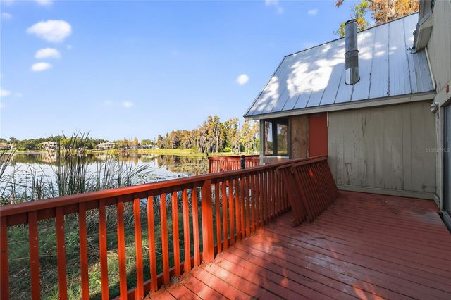 8111 N MOBLEY ROAD, Odessa, FL 33556