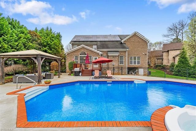 14 Owls Roost Court, Greensboro, NC 27410