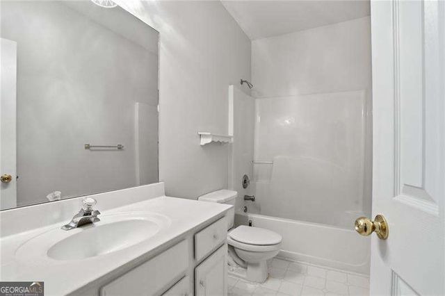 3923 Concord Walk Drive SE, Smyrna, GA 30082