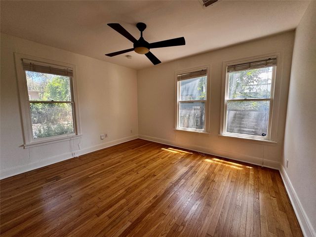 2012 De Verne ST, Austin, TX 78704