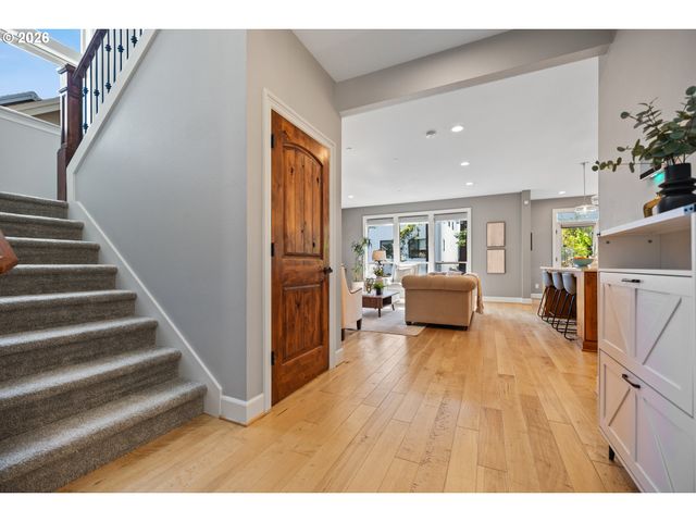 1347 Nw 114TH Ave, Portland, OR 97229