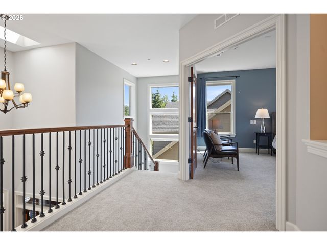 1347 Nw 114TH Ave, Portland, OR 97229