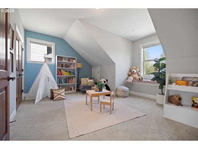 1347 Nw 114TH Ave, Portland, OR 97229