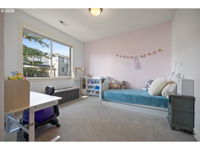 1347 Nw 114TH Ave, Portland, OR 97229