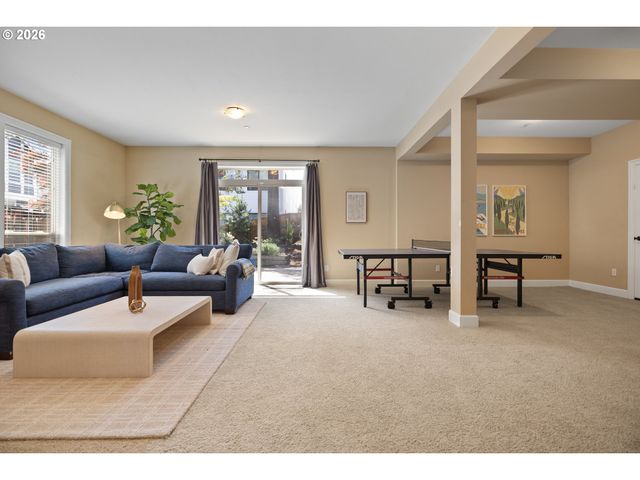 1347 Nw 114TH Ave, Portland, OR 97229